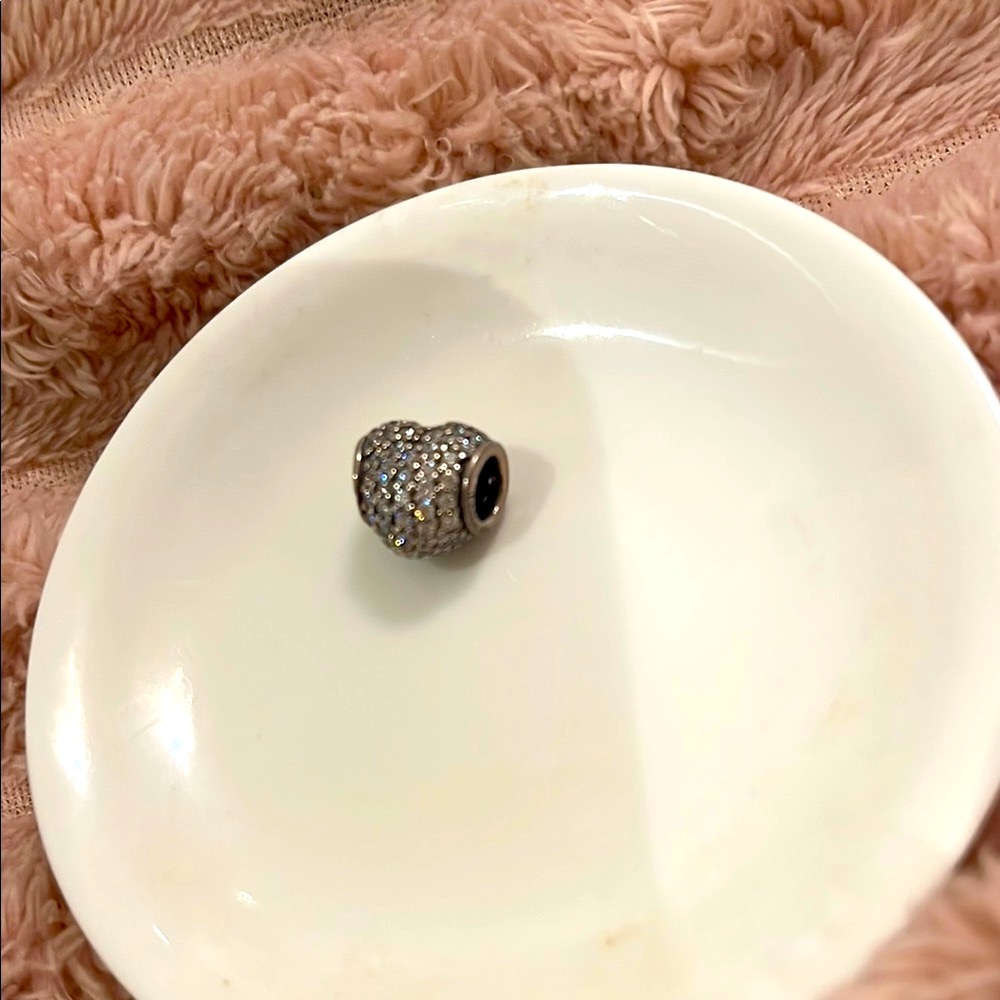 PANDORA ELEGANT Silver Heart Charm - Picture 3 of 6